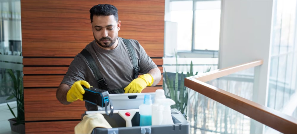 Commercial Cleaning Checklist: Business Owners